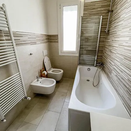 Апартаменты Martiri - *